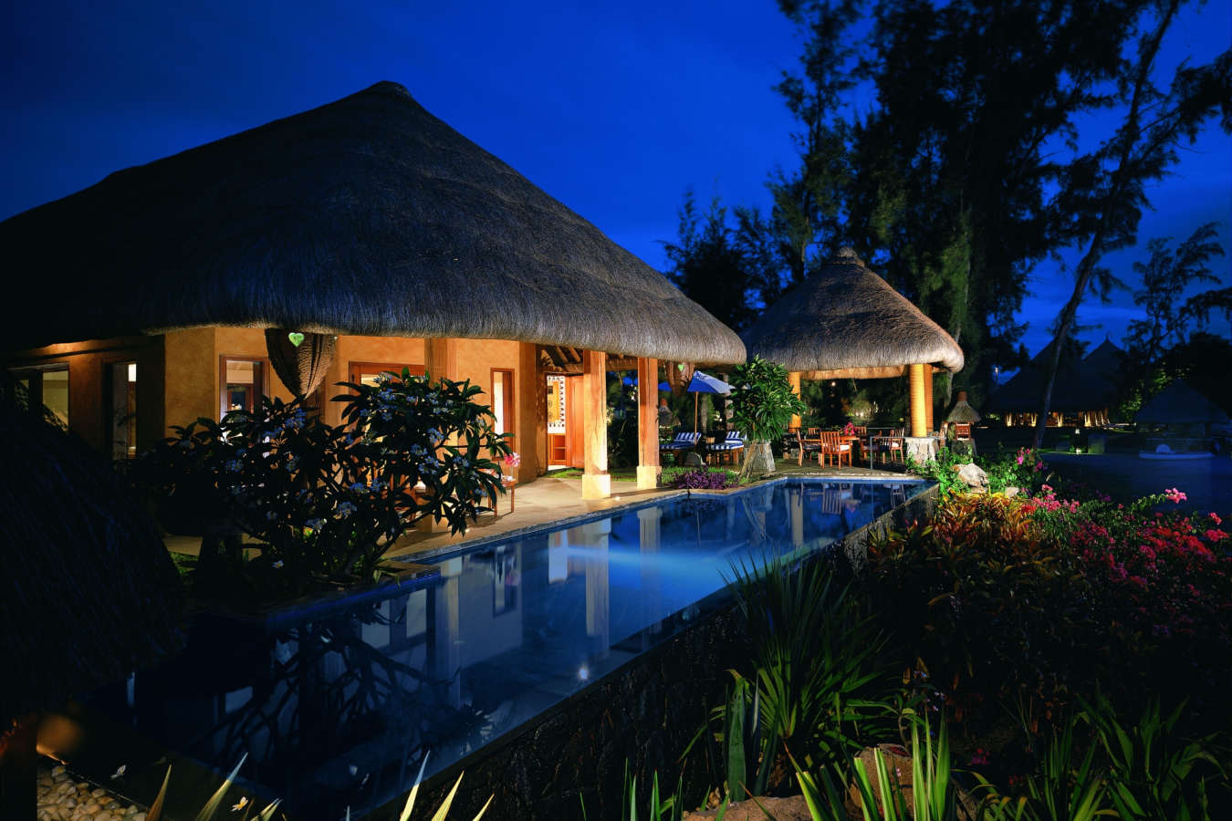Villa at Night - The Oberoi Mauritius