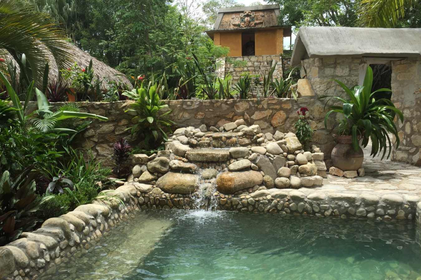 Alberca Presidential Suite - Quinta Chanabnal