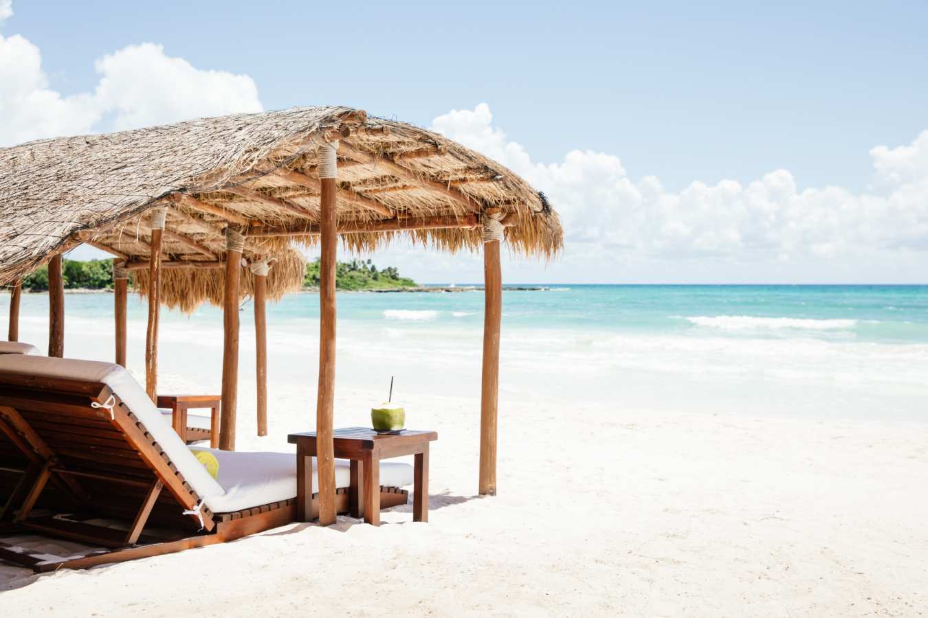 The beach - Hotel Esencia