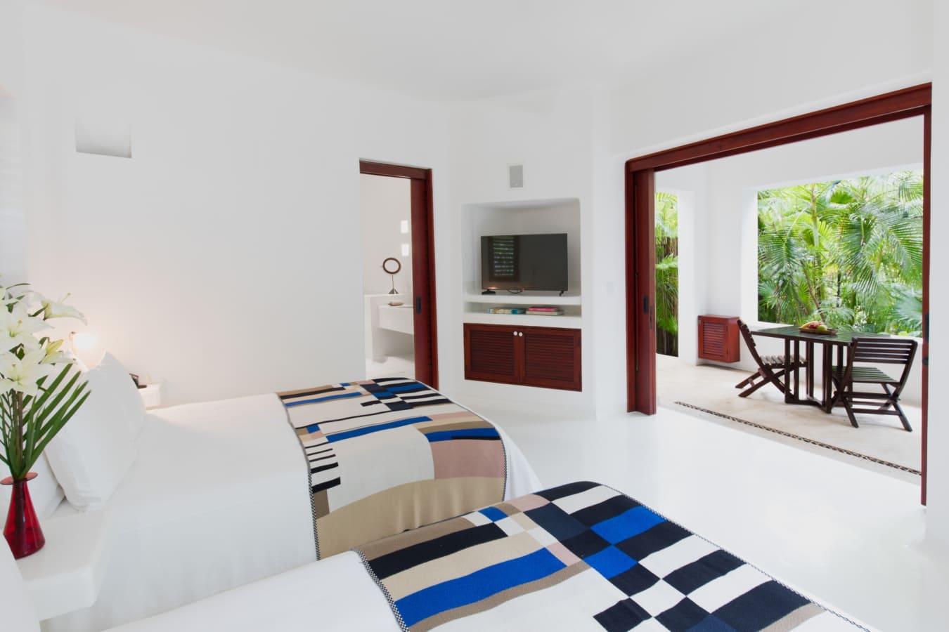 Jungle Room and terrace - Hotel Esencia