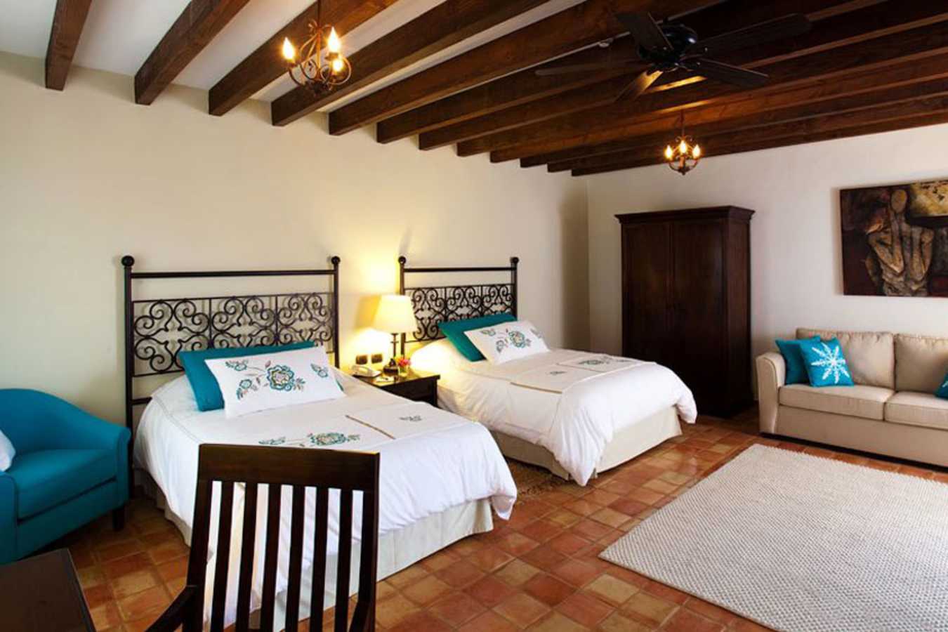 Guest room   - Hotel Guaycura