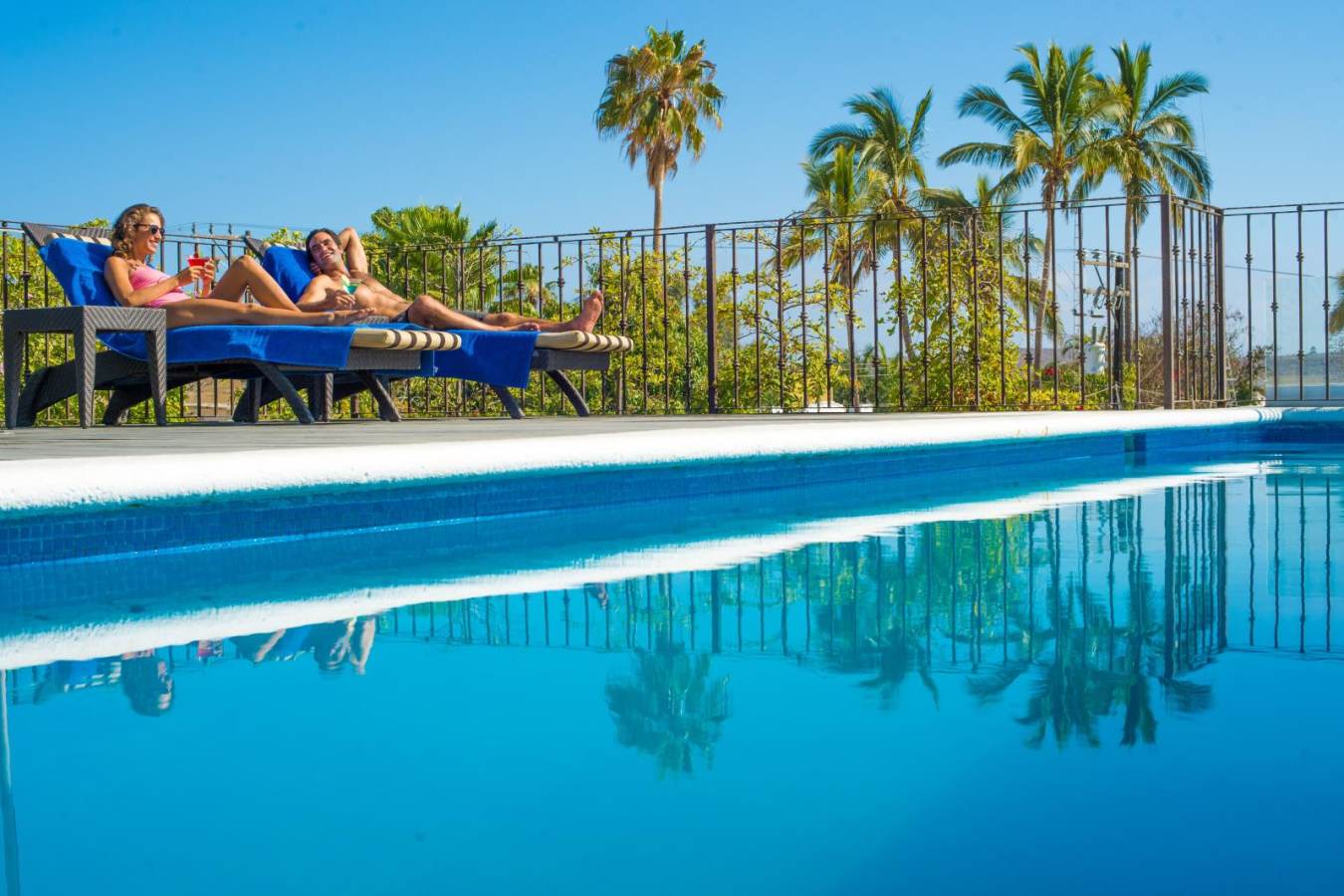 Hotel Pool   - Hotel Guaycura