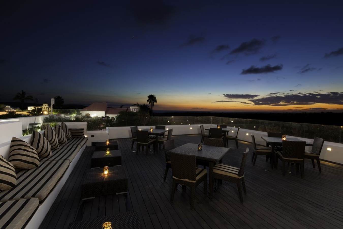 Sky Lounge  - Hotel Guaycura