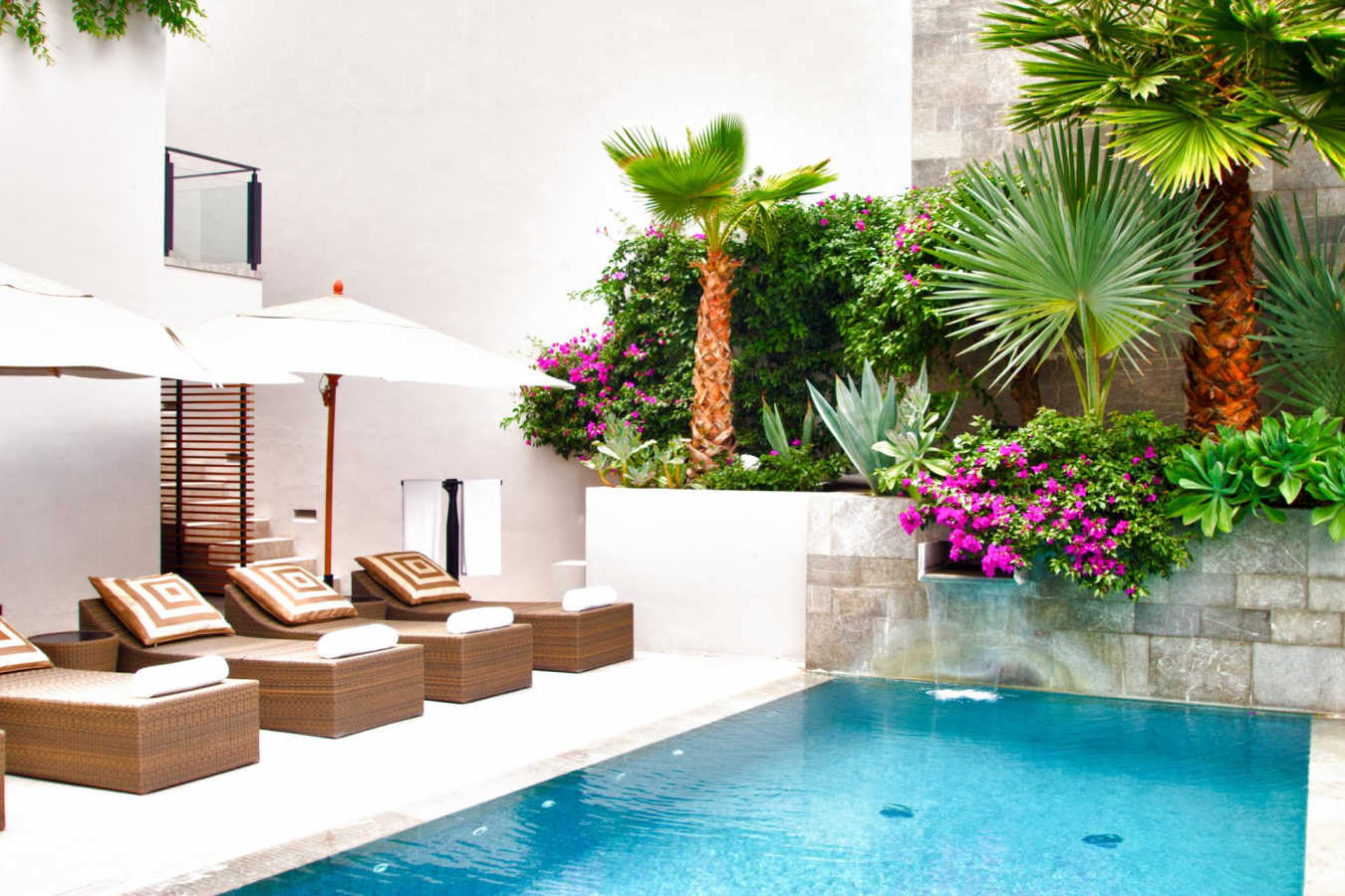Pool area - Hotel Matilda