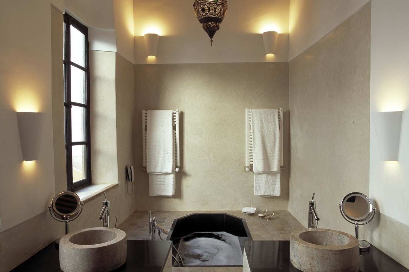 Bathroom  - Riad Farnatchi