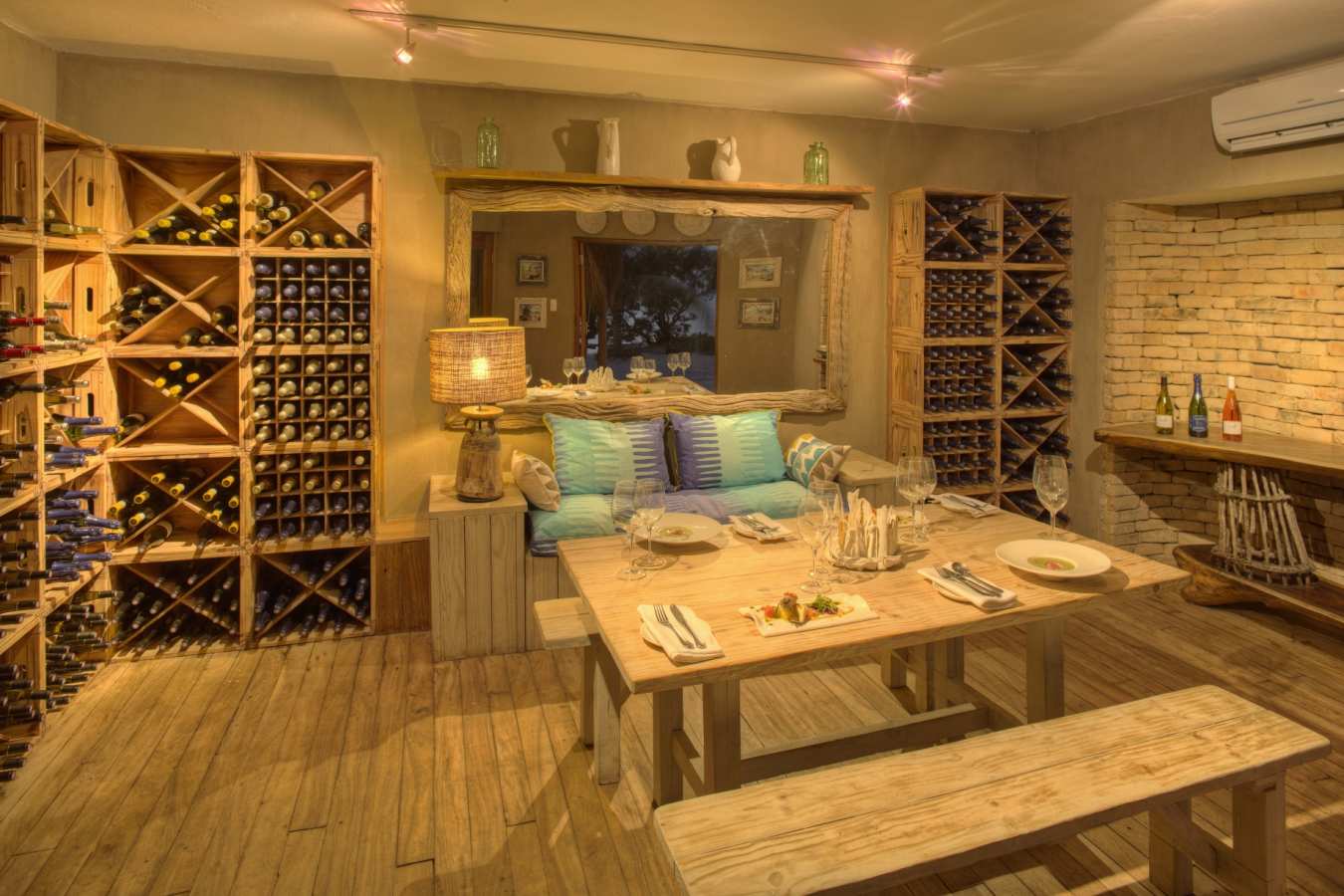 Wine cellar - Azura Benguerra