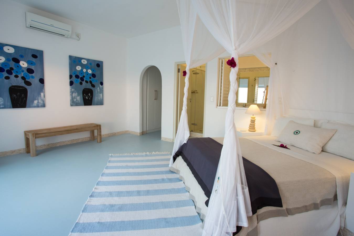 Banque Suite - Santorini