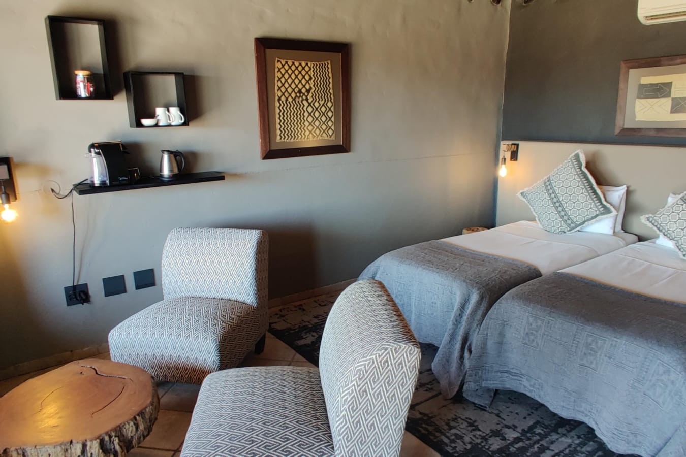 Twin room