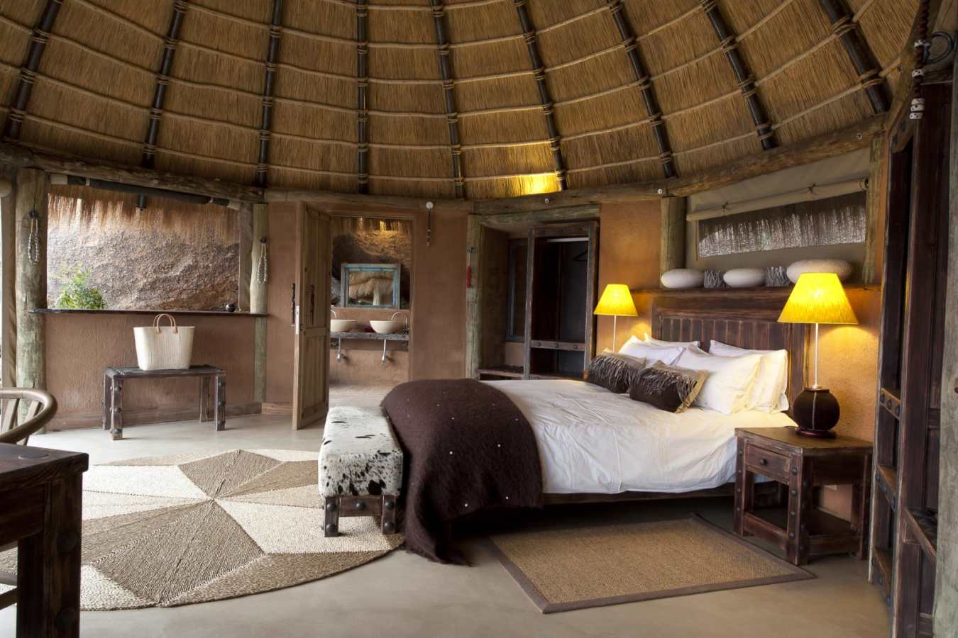 Honeymoon Suite Interior - Camp Kipwe
