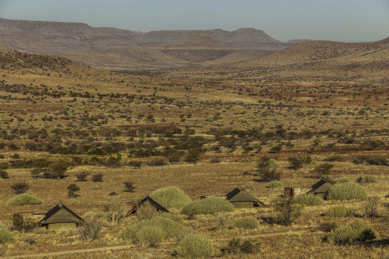 Camp setting - Etendeka Mountain Camp