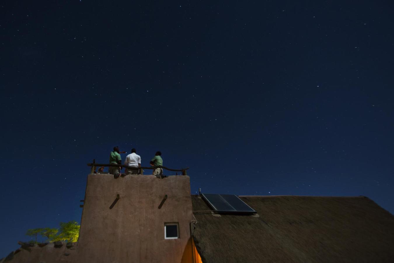 Stargazing - Kulala Desert Lodge
