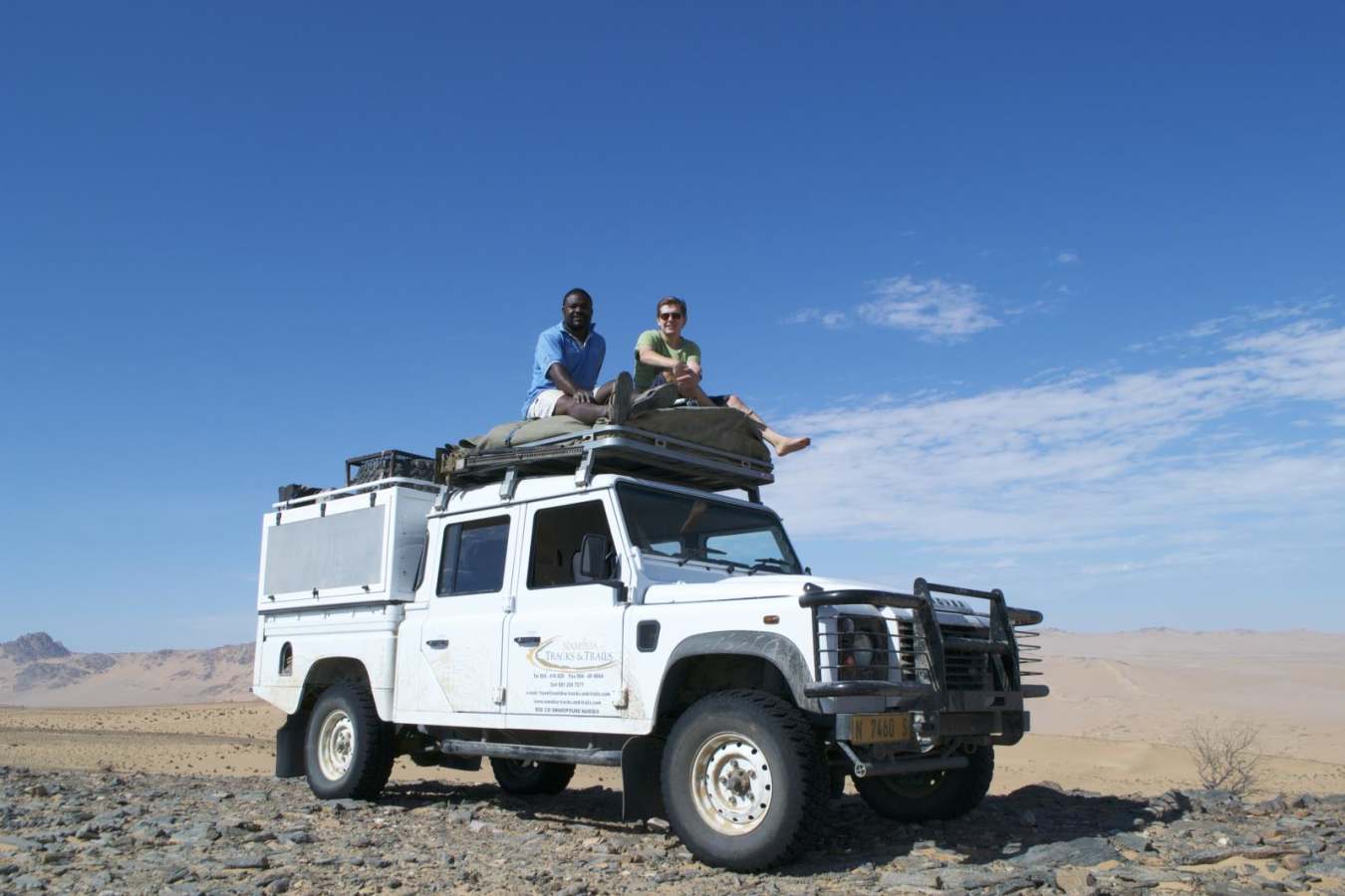 Exploring - Mobile Camping Safari