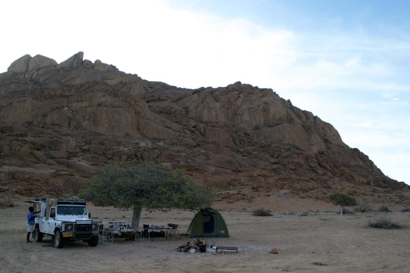 Camping in the wilds - Mobile Camping Safari