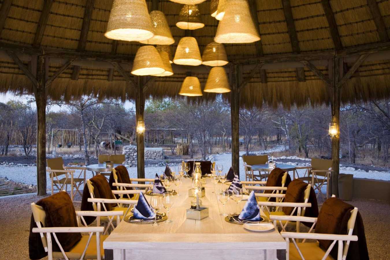 Dining area - Mushara Bush Camp