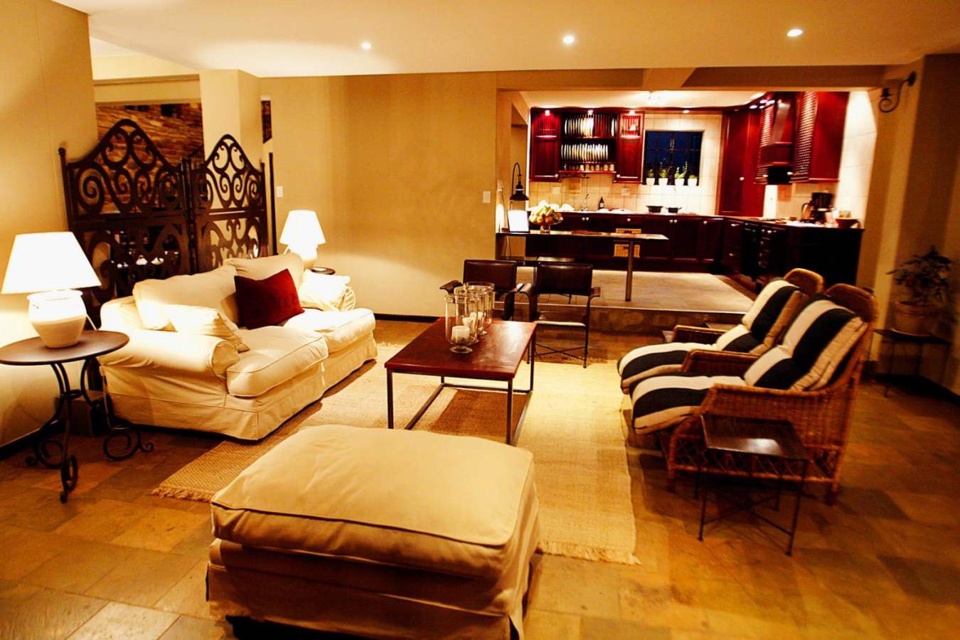Lounge - Olive Grove