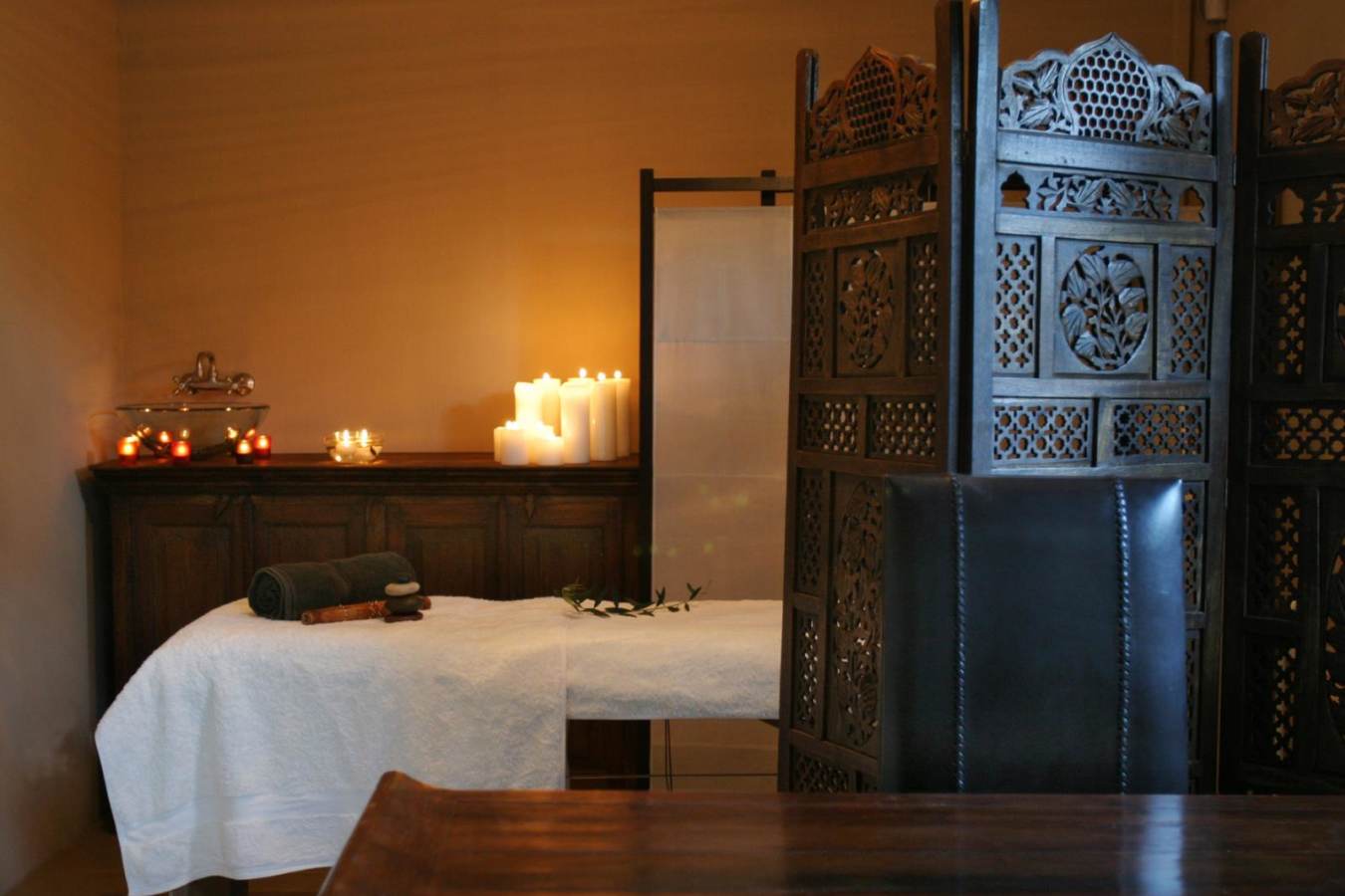 Spa treatment room - Olive Grove
