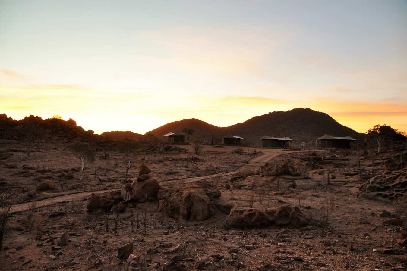 camp at late afternoon - Ozondjou Trails