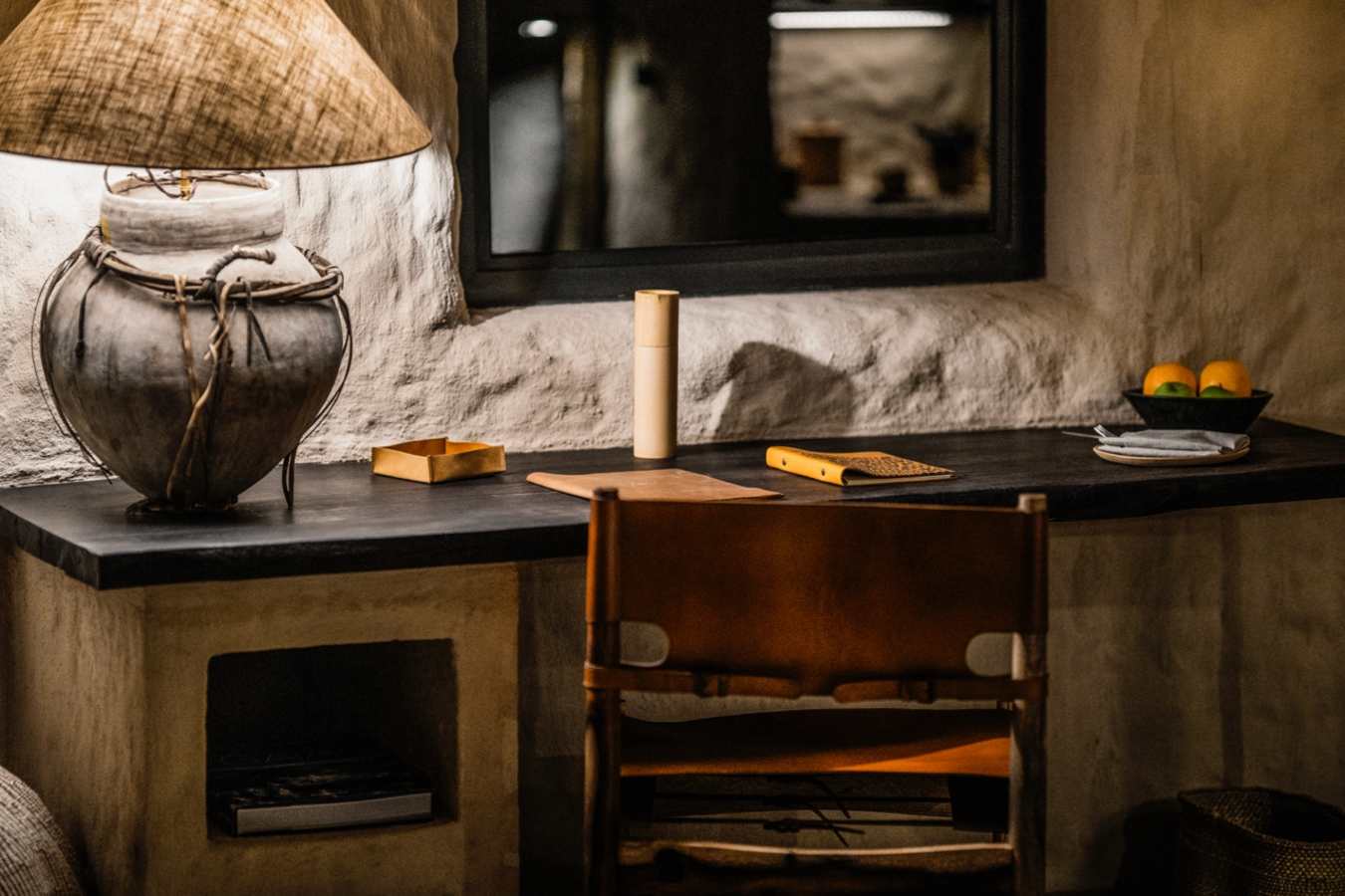 Writing Desk - Omaanda