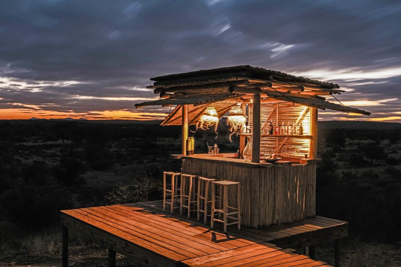 Pool side bar - Omaanda