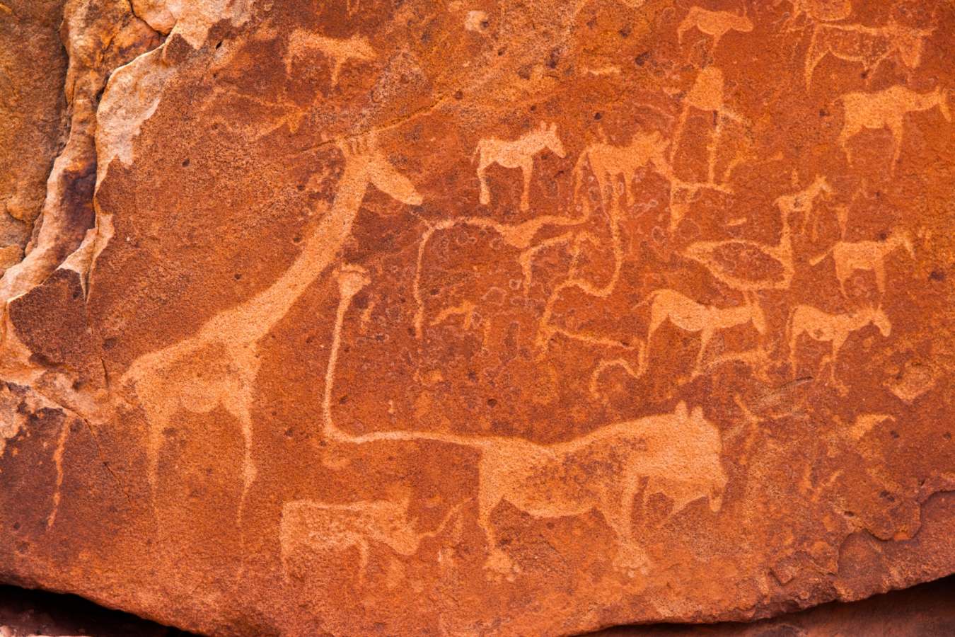 Rock Art in Damaraland - Off The Beaten Track Namibia