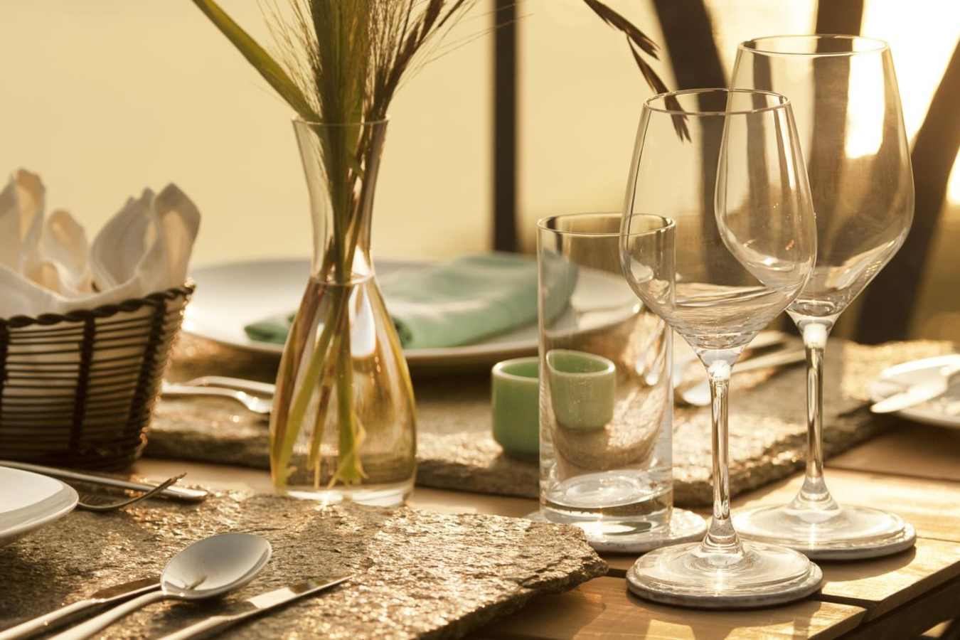 Unique Dining Experiences - Meghauli Serai