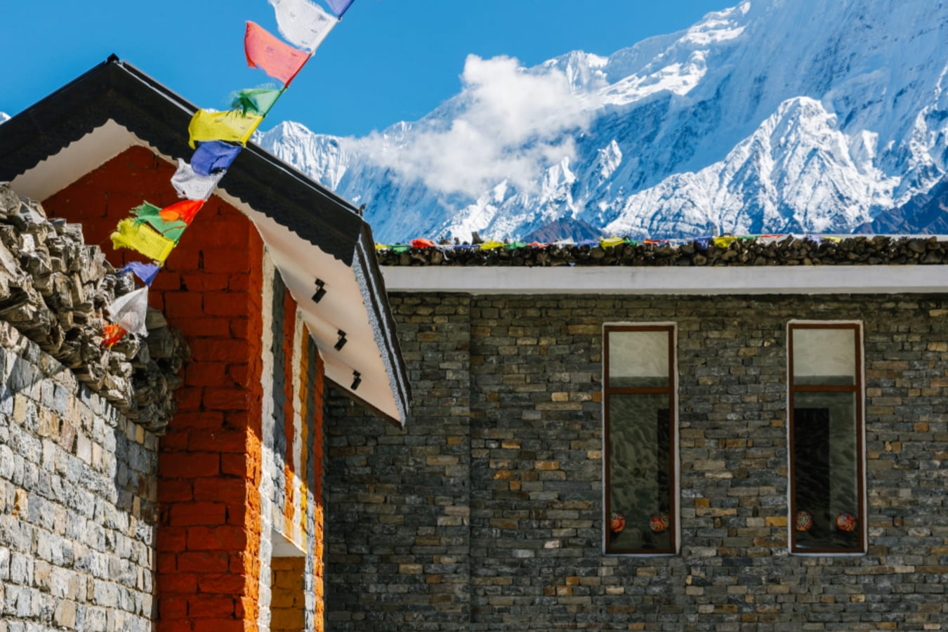 Building View - Shinta Mani Mustang 