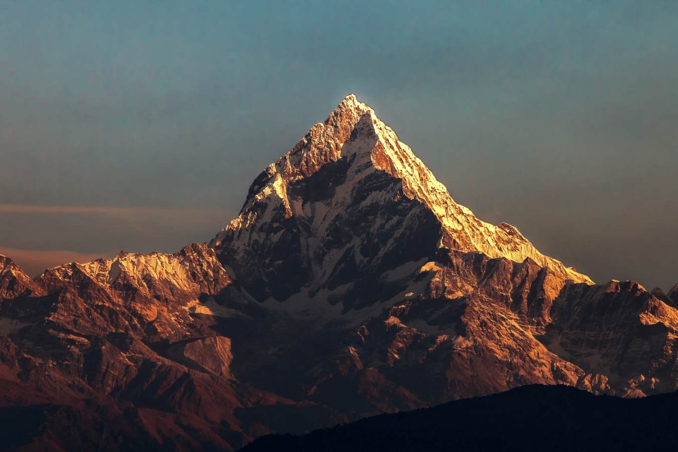 Dramatic Scenery - Tiger Mountain Pokhara Lodge