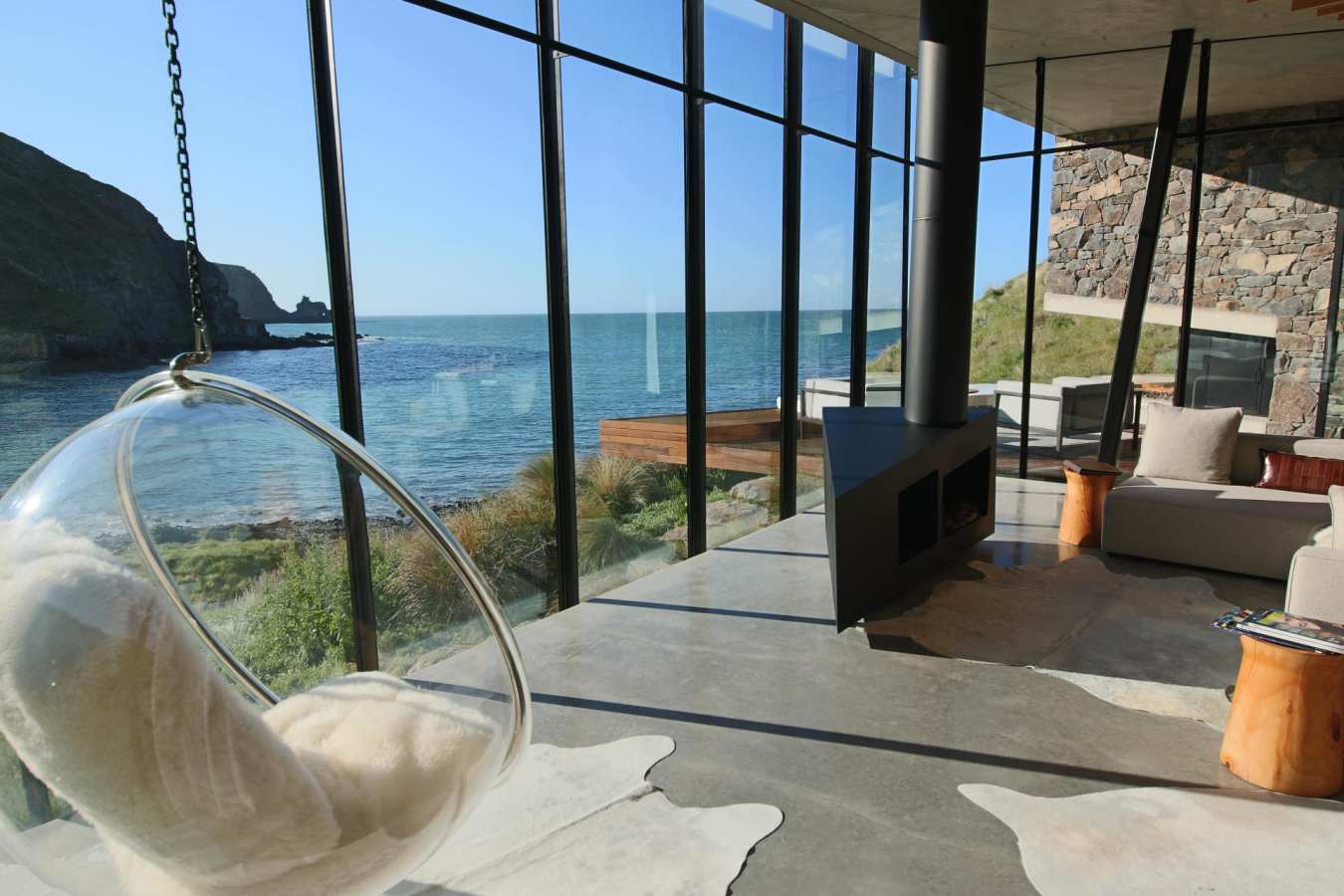 Seascape lounge - Annandale