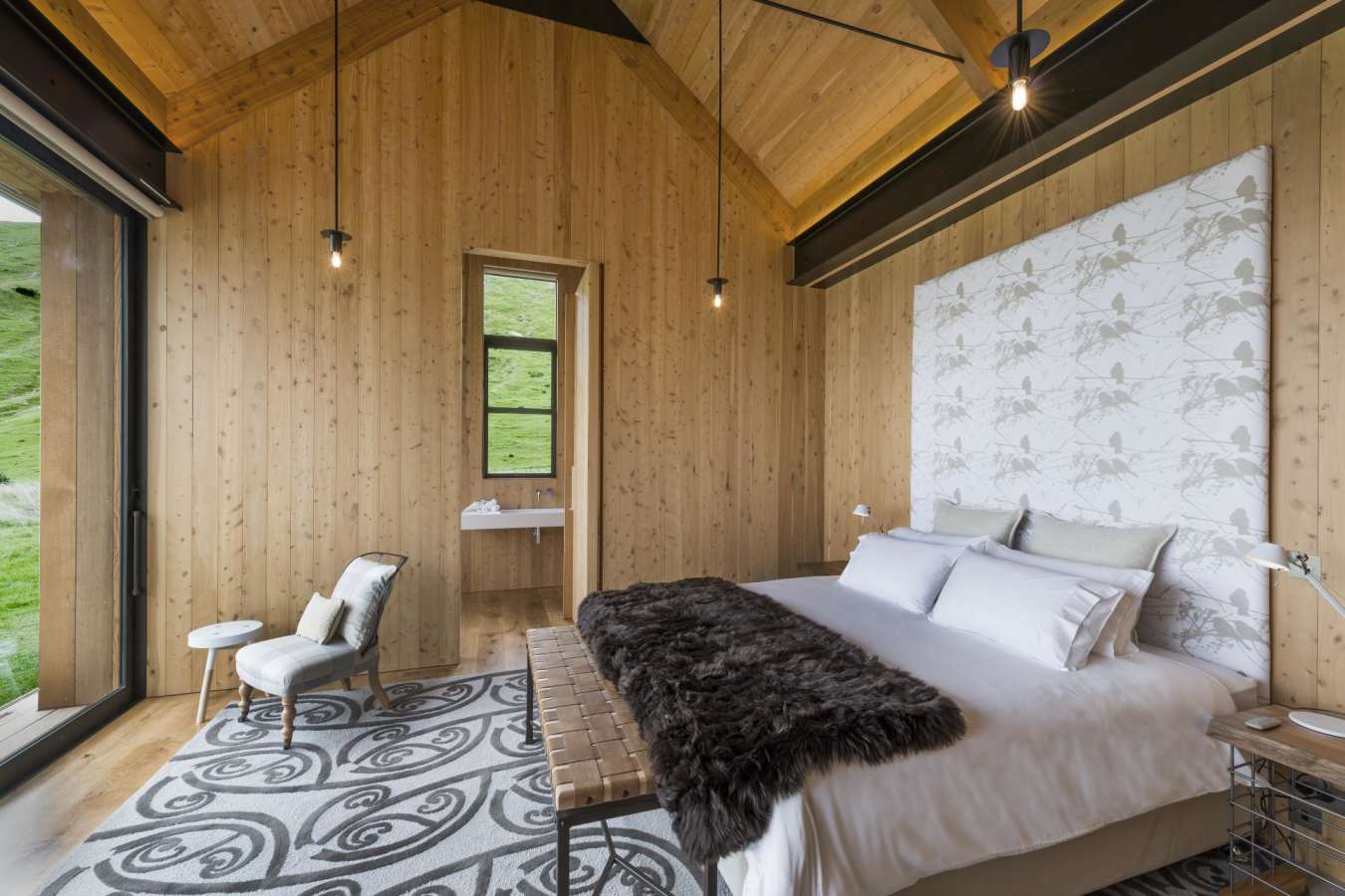 Scrubby Bay bedroom - Annandale