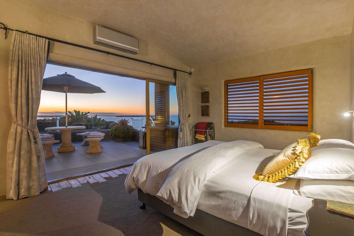 Apartment Bedroom - Delamore Lodge 