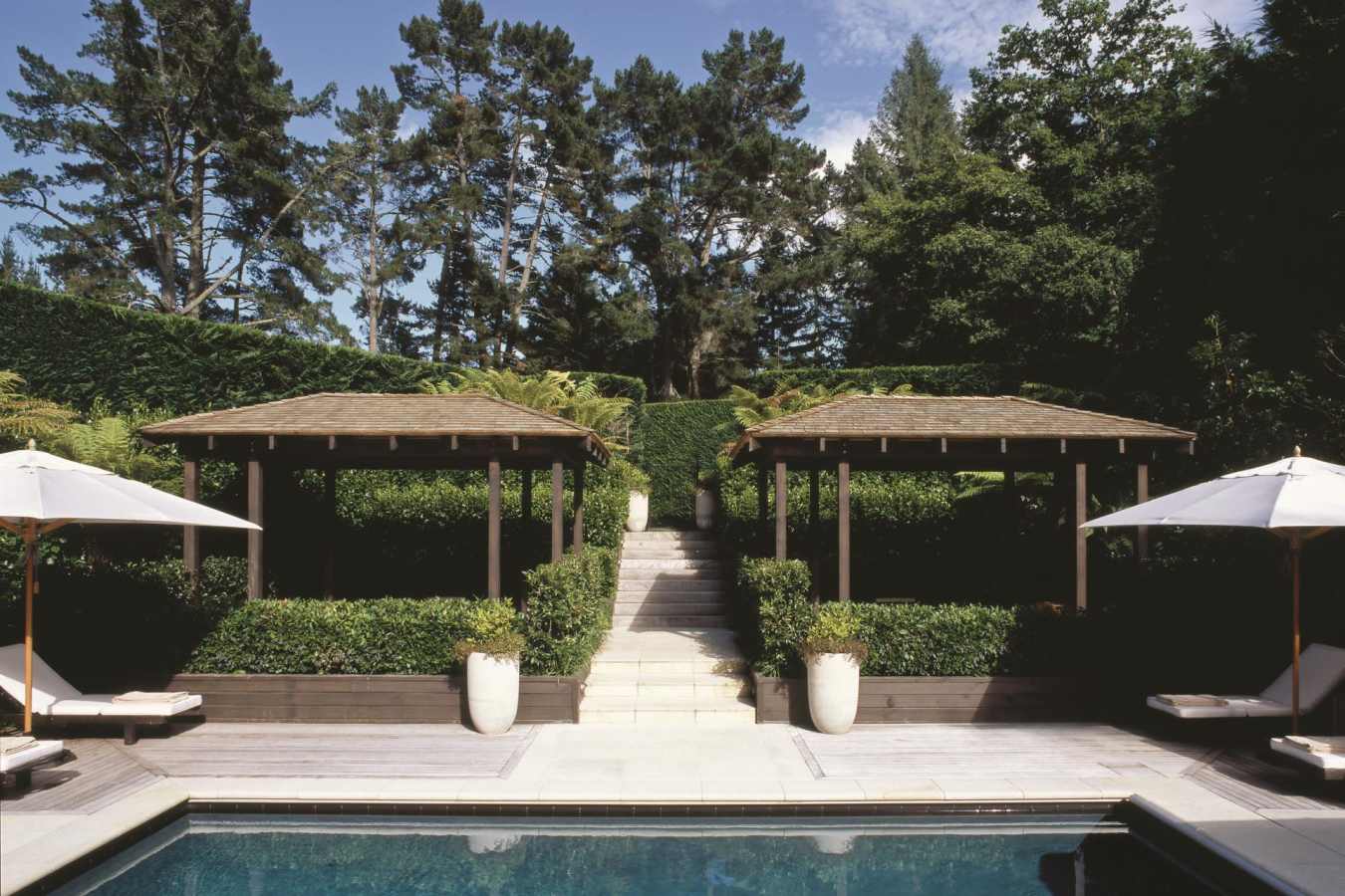 Swimming Pool and Spa - Huka Lodge