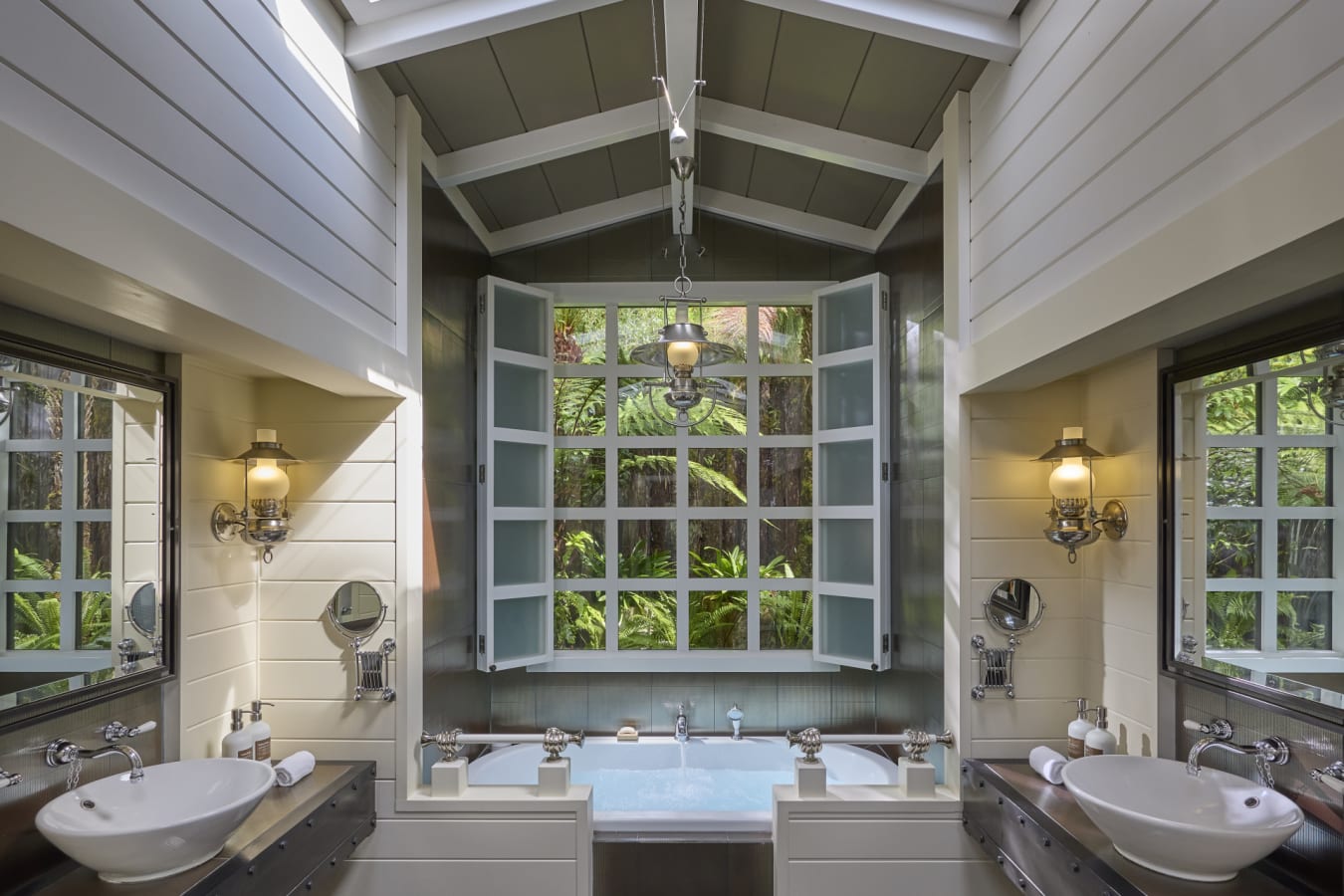 Huka Lodge Bathroom