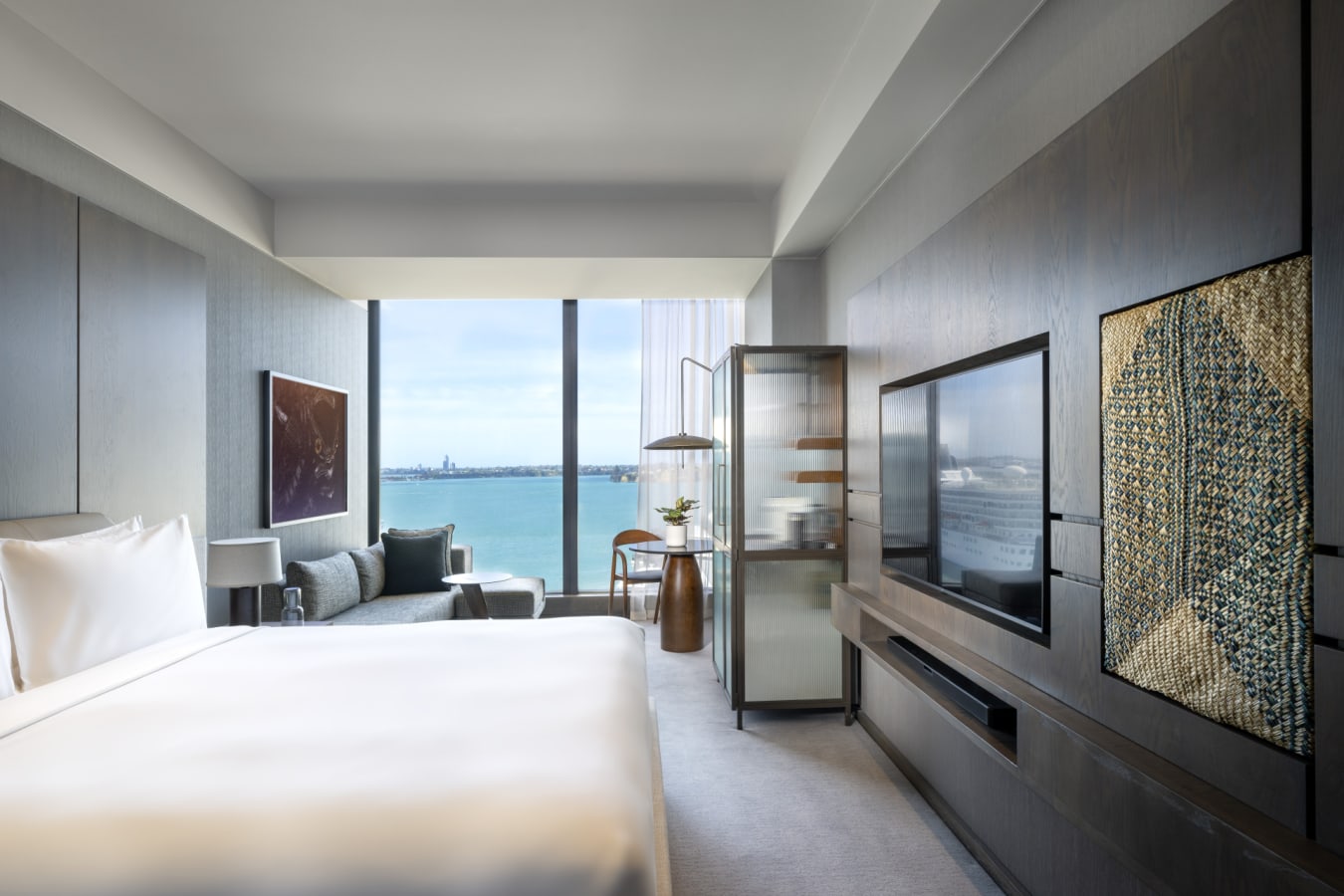 One King Classic View 