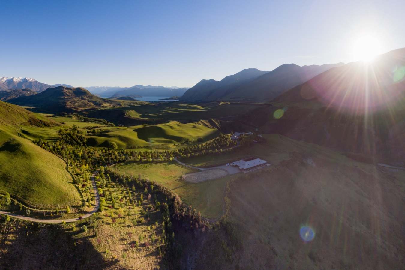 Sunrise - Mahu Whenua Ridgeline Homestead & Eco Sanctuary