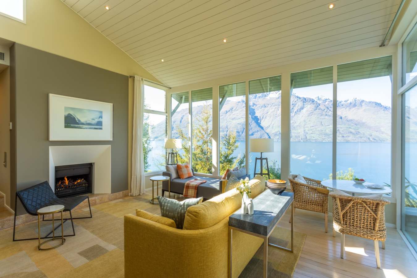 Deluxe Suite - Matakauri Lodge