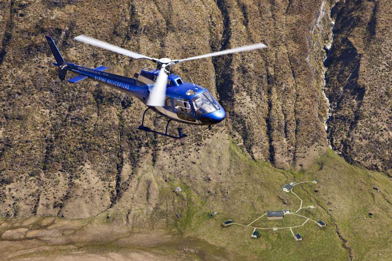 Helicopter - Minaret Station