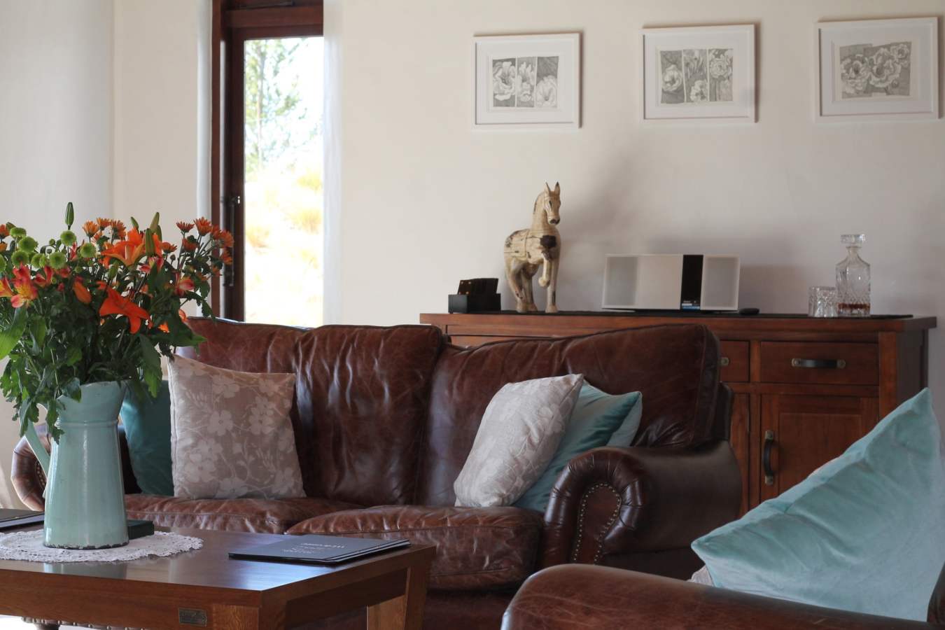 Lounge - Mt Cook Lakeside Retreat