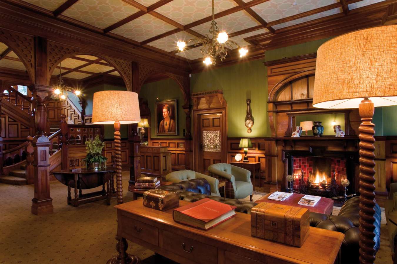 Entrance hall - Otahuna Lodge