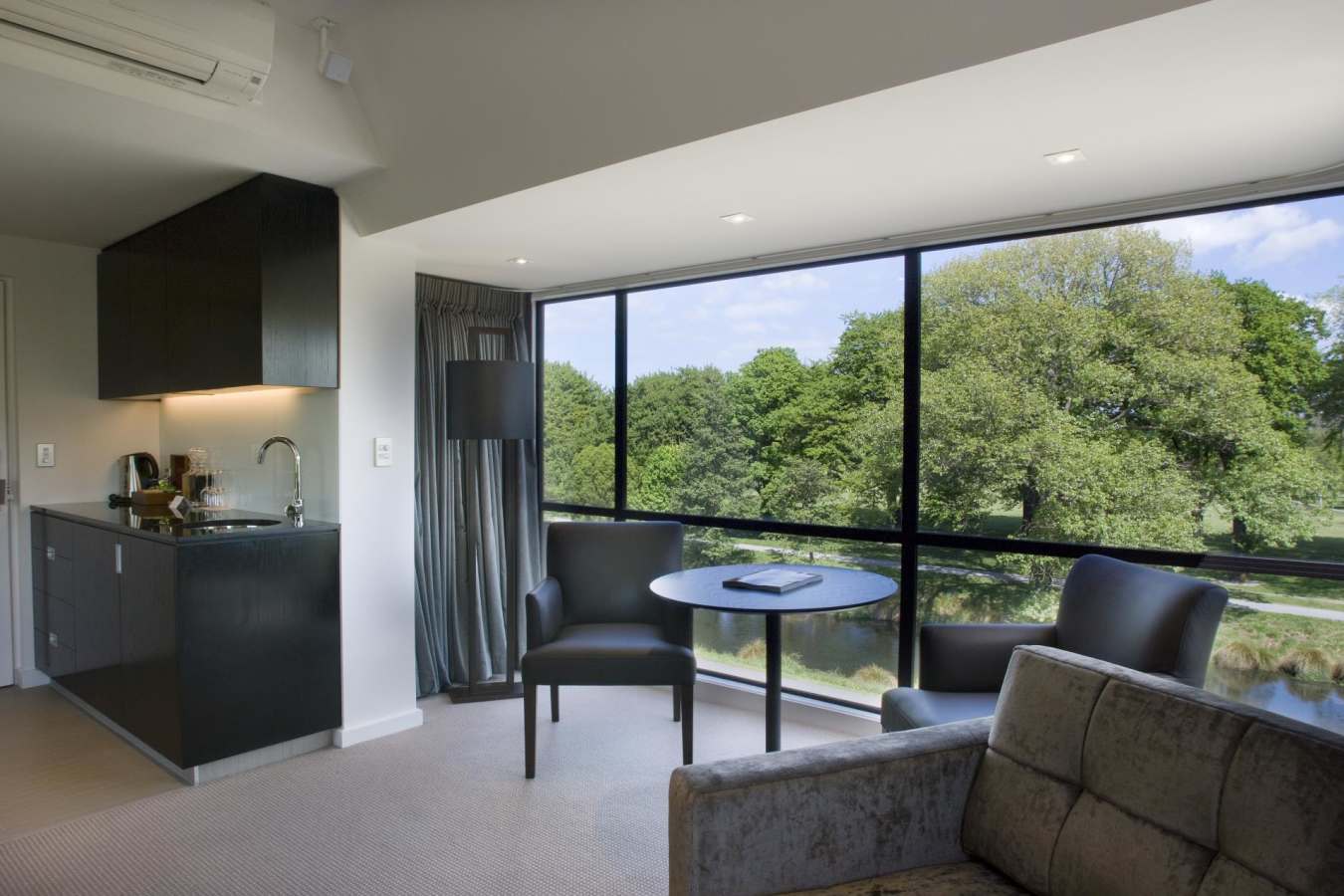 Park Suite - The George