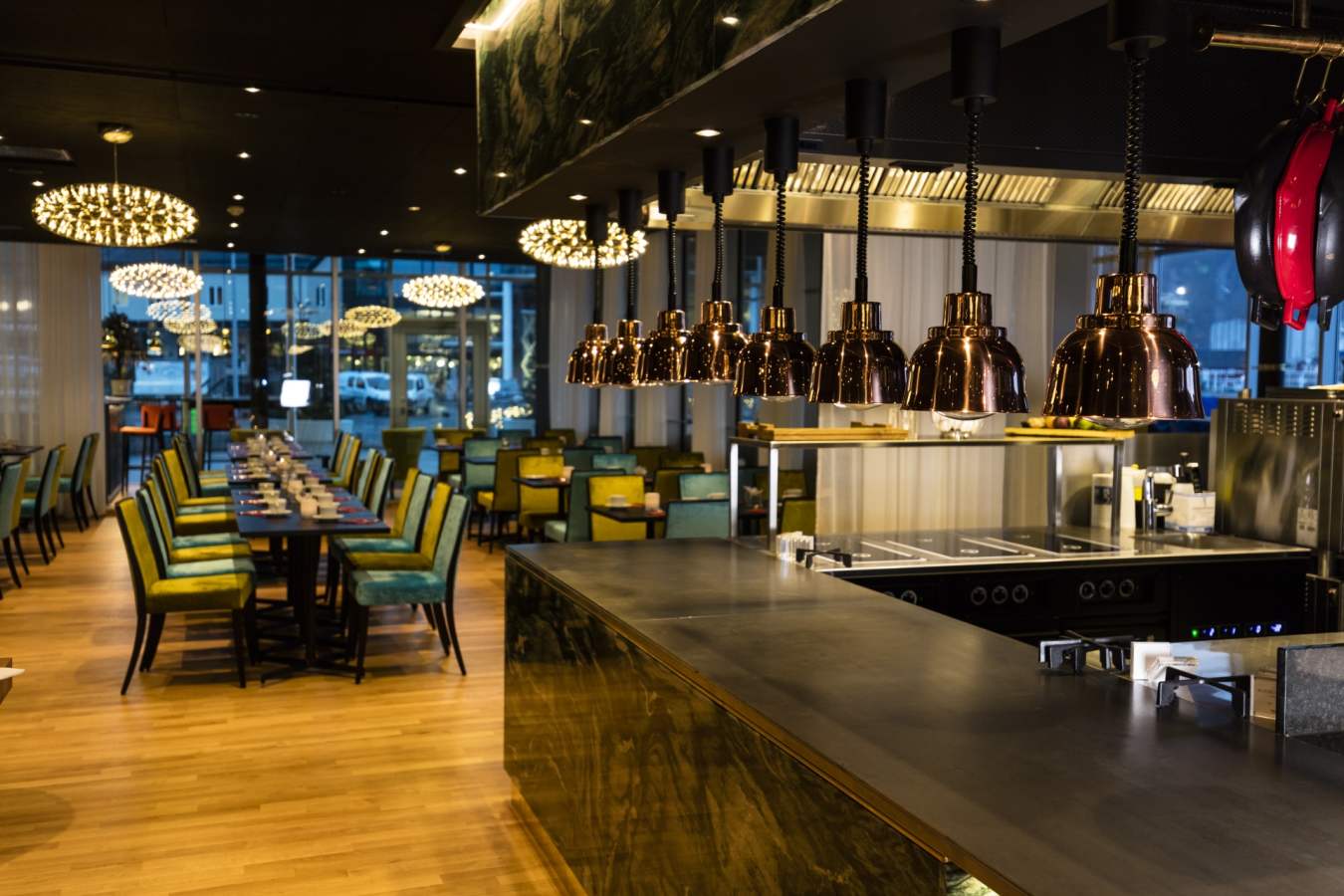 Hotel Restaurant - Thon Hotel Lofoten