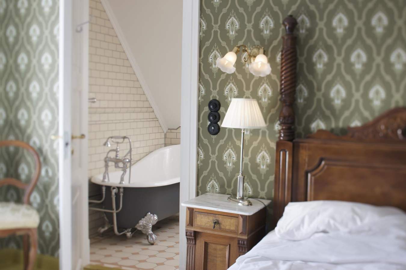 Bathroom - Walaker Hotel