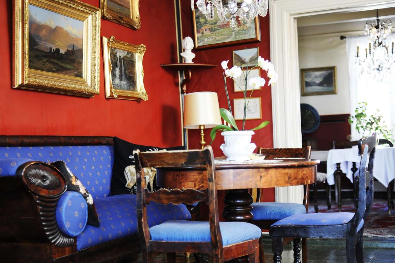 Dining Room - Walaker Hotel
