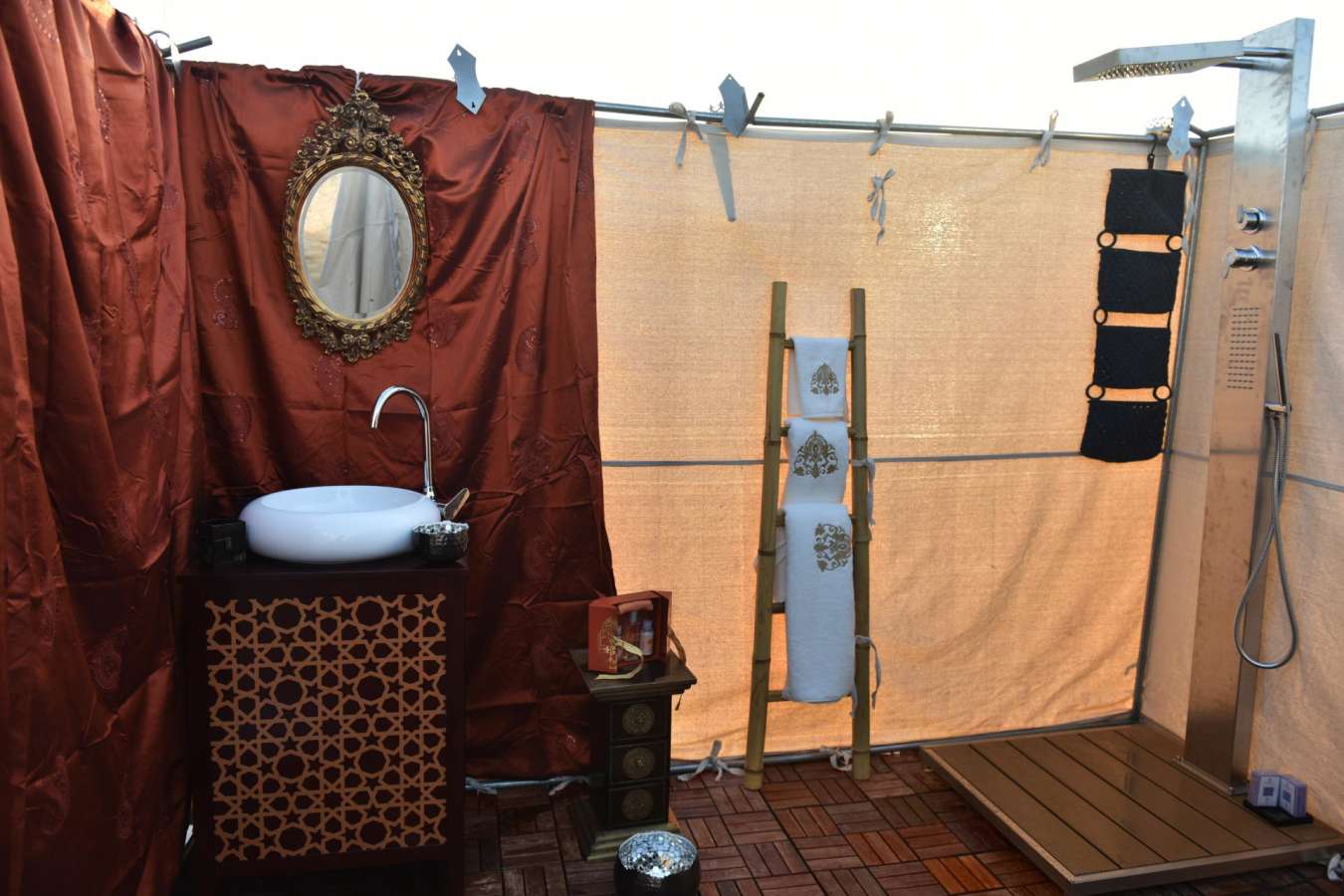Bathroom Tent - Canvas Club