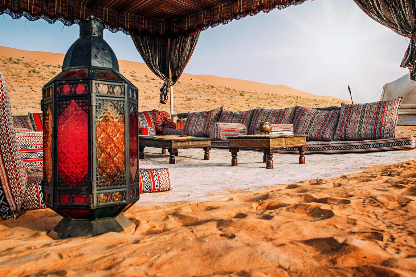 Majlis - Canvas Club