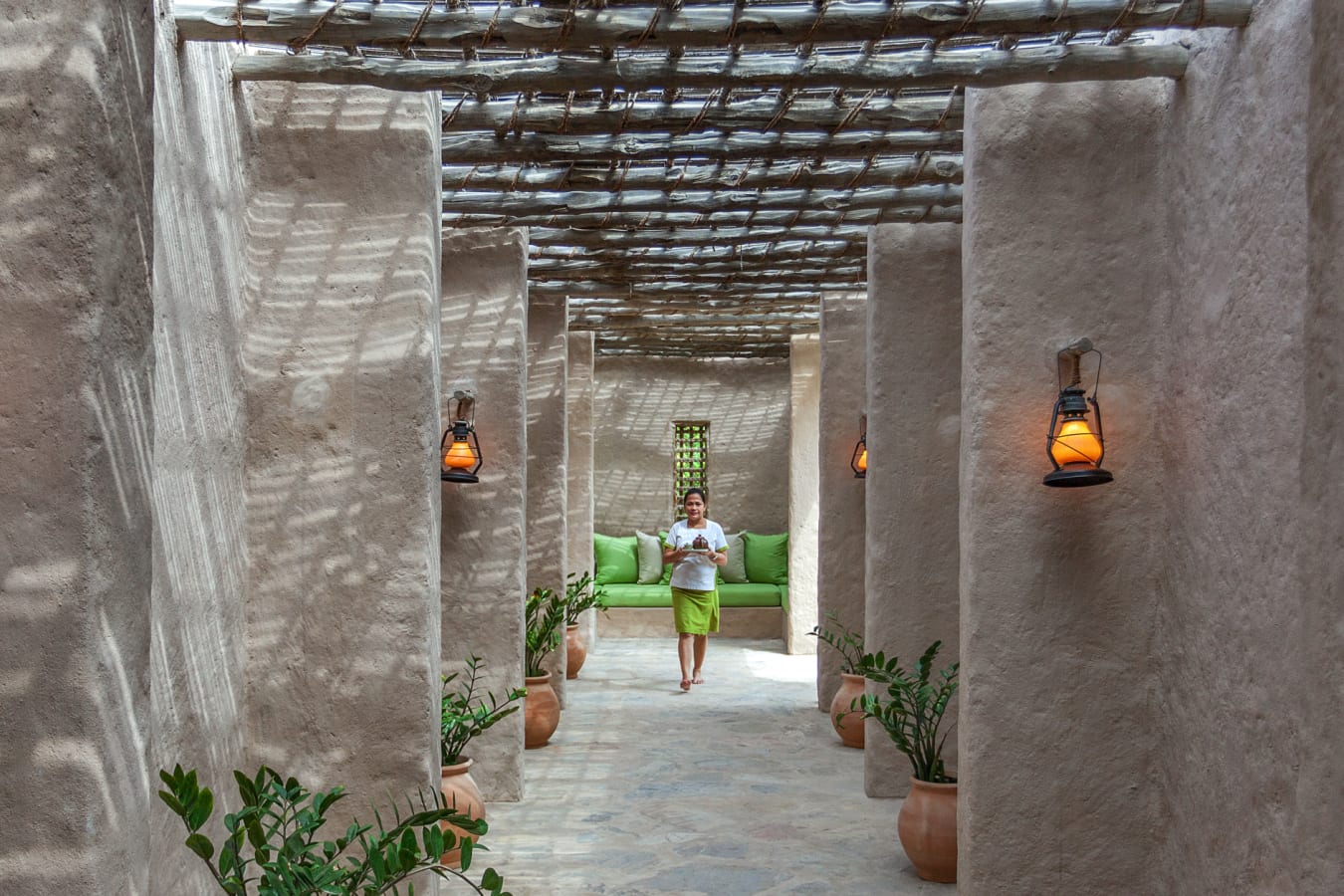 Spaentrance