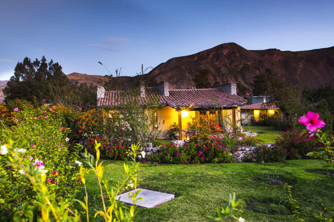 Gardens - Hotel Sol y Luna
