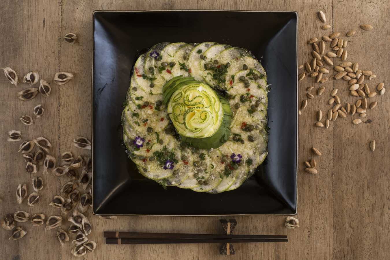 Vegetarian dining - Kichic