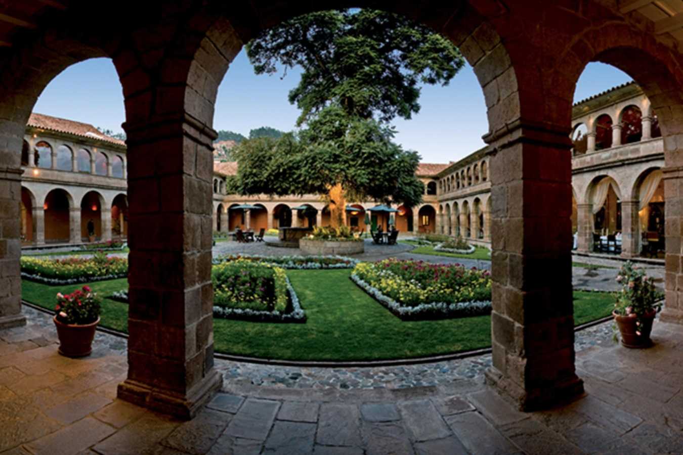 Courtyard - Belmond Hotel Monasterio