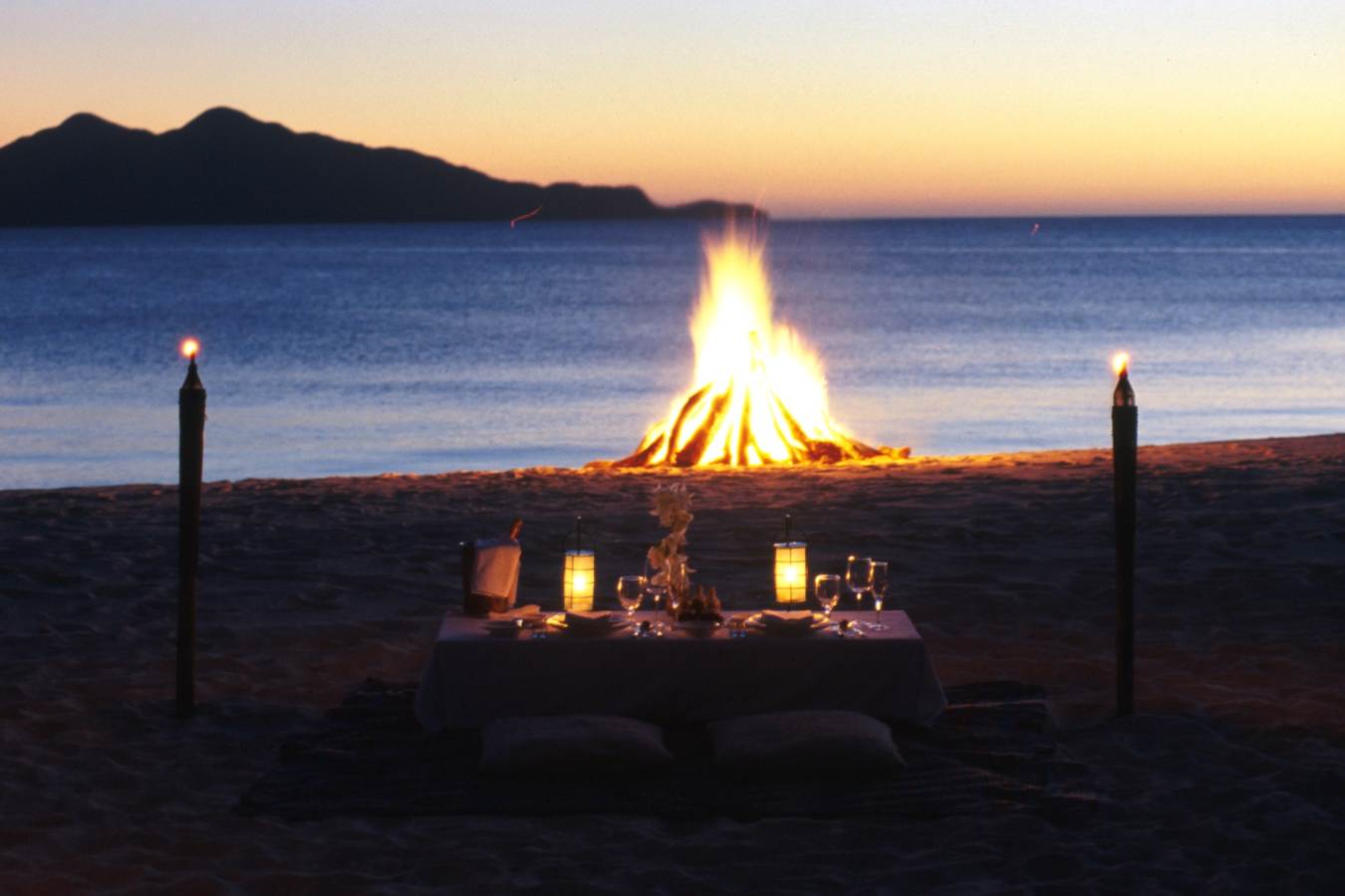 Unique Dining - Amanpulo