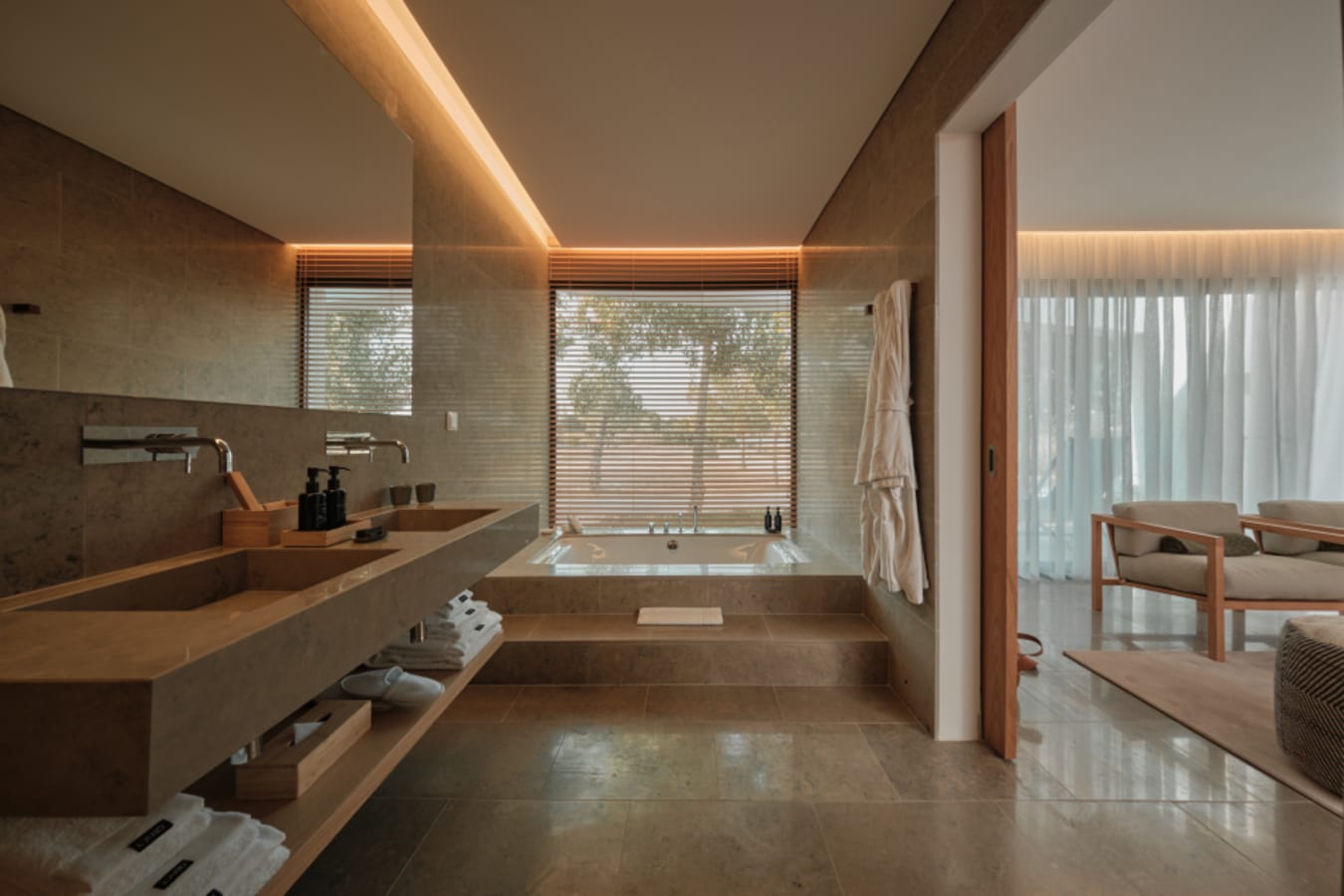 Lake Sky Junior suite